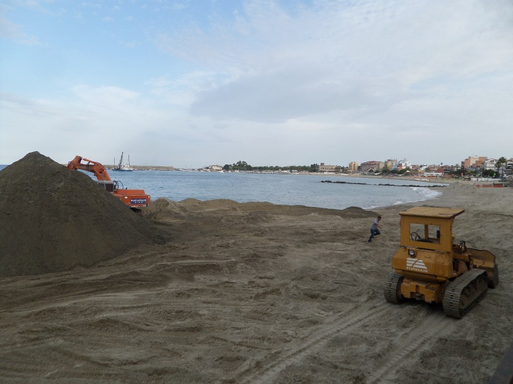 Giardini Dragaggio Del Porto Di Schisò E Ripascimento Del